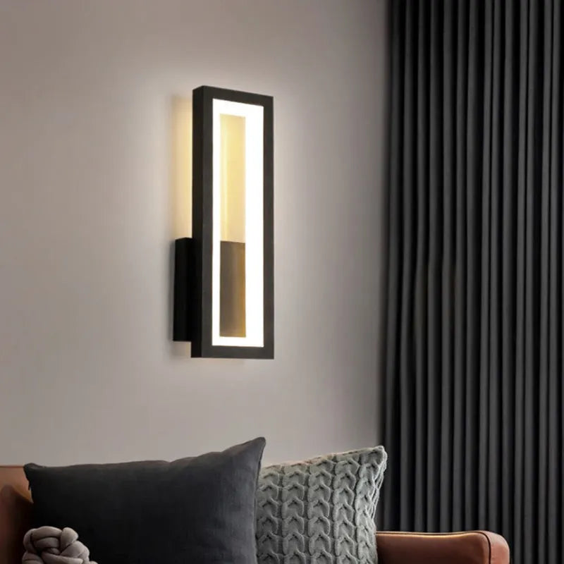 Wall Light for Chic Interiors