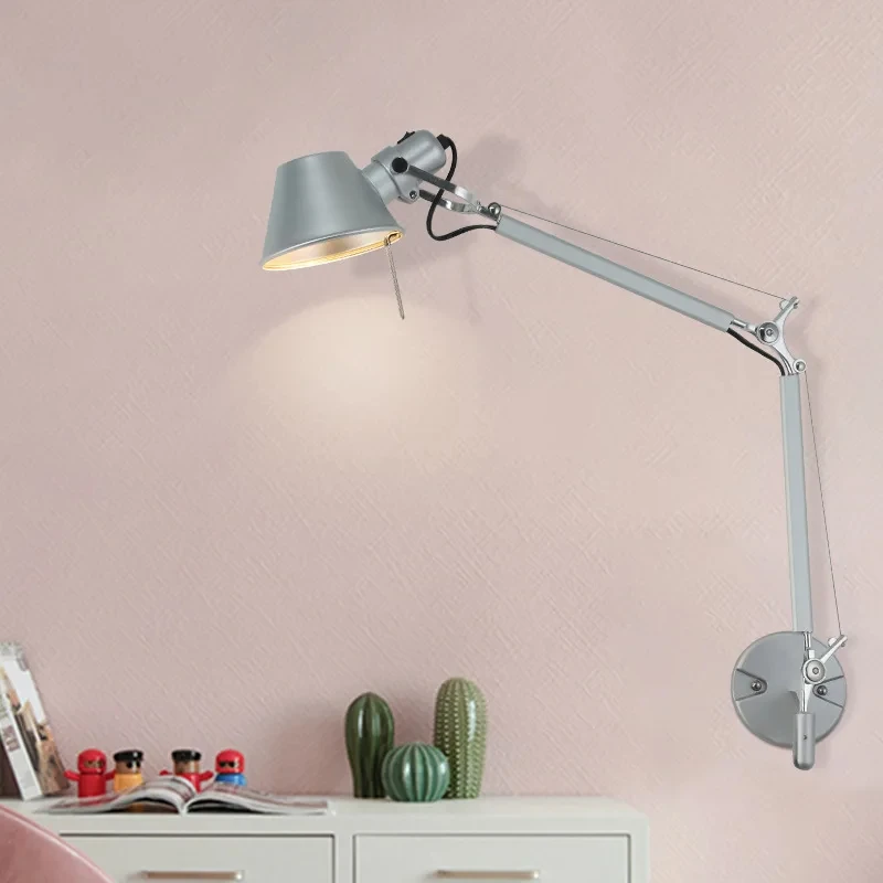 Modern Foldable Adjustable Long Arm Lamp. Available in Silver or Black, Wall Mounted or Table Clip
