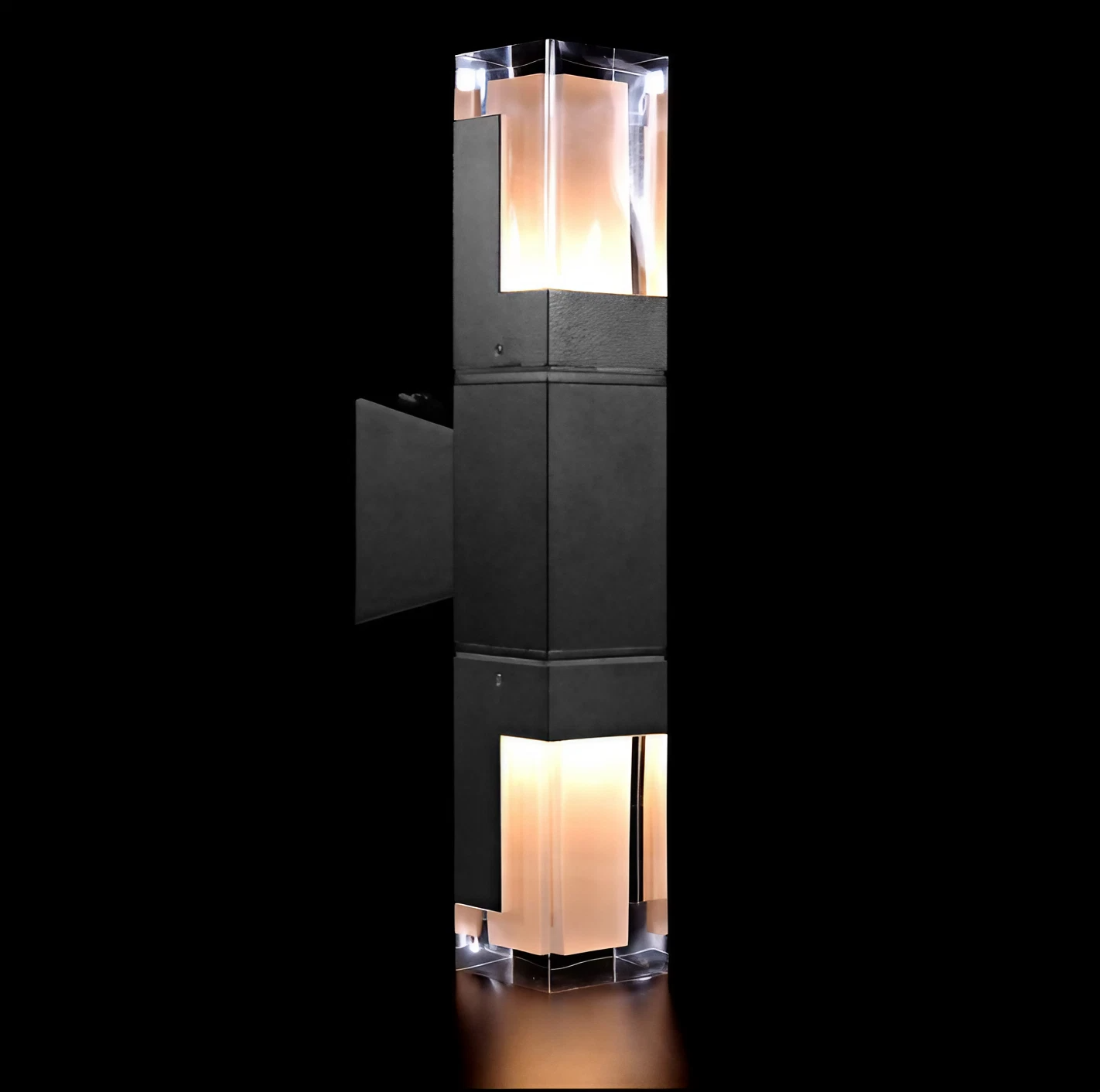 Waterproof outdoor light