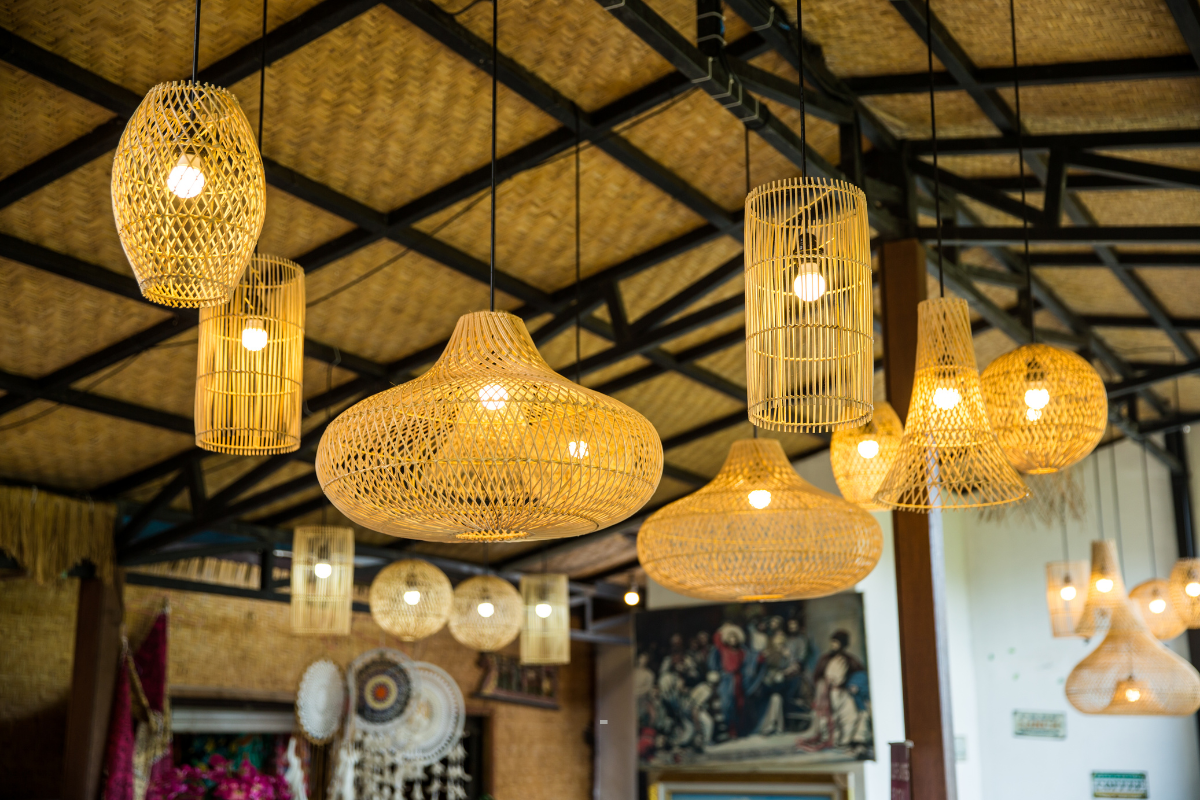 10 Tips for Choosing the Right Pendant Lights for Your Home